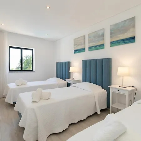 Villa Tropicana *