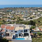 Villa Tropicana *