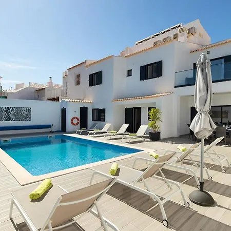 Tropicana Вилла